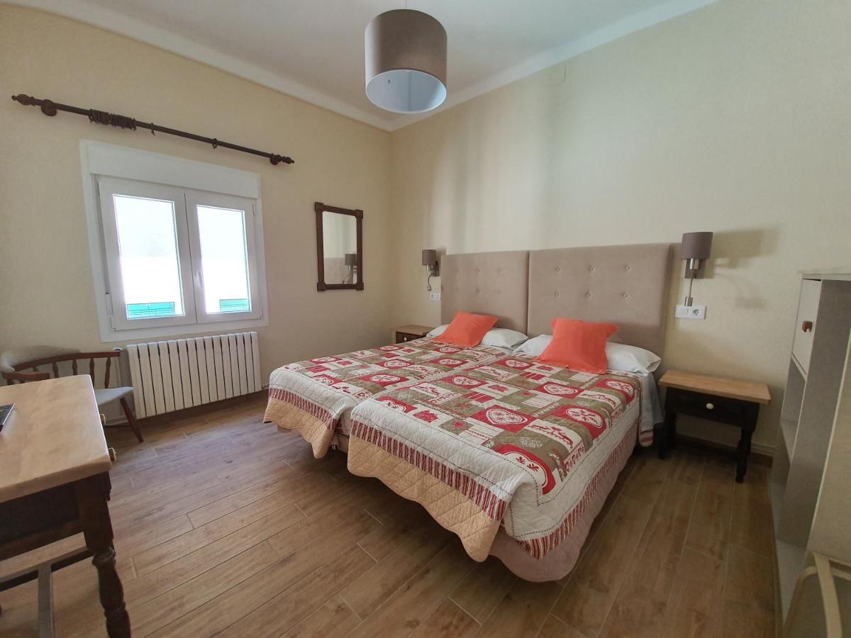Hostal Canigo El Pont de Suert Dış mekan fotoğraf